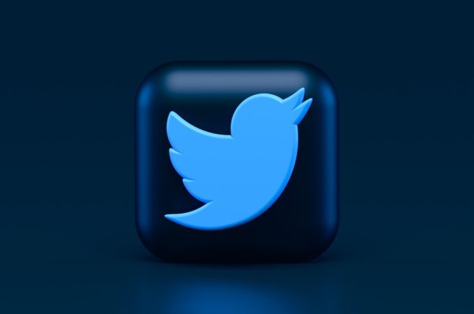 Twitter partners with eToro to let users trade stocks and other assets